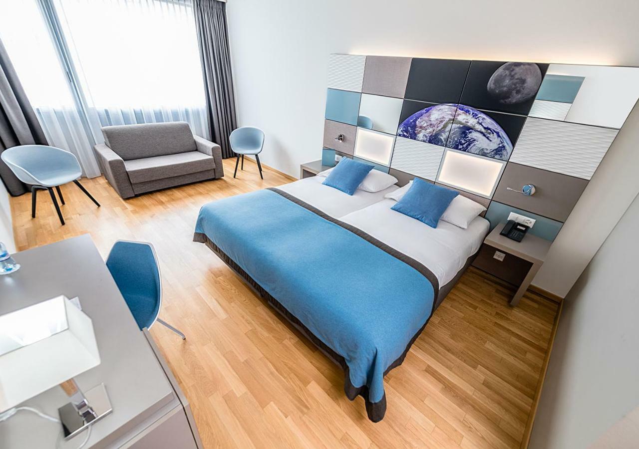 Discovery Hotel 3* Superior Crissier Kültér fotó